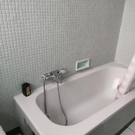 City Break - Chambre Geneva Privatunterkunft